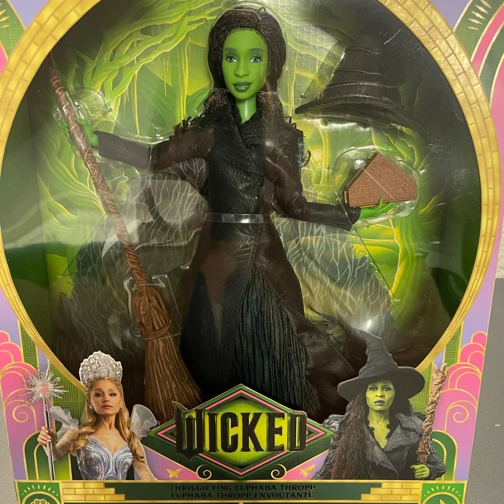 Mattel Wicked Elphaba Doll with Broom, Hat, Boots & Grimmerie/Black Outfit - NIP